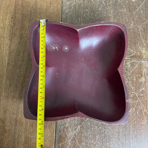 Vintage solid wood clover shamrock painted dark red serving decorative bowl - Picture 3 of 6